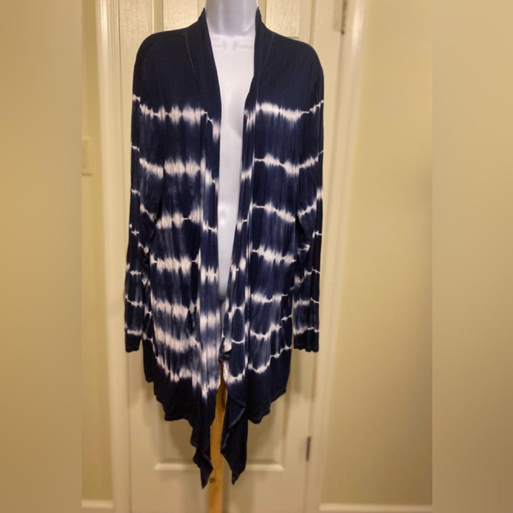 Casual Express - Navy and White Tie-Dye Cascading Beach Coverup, Size: XXL